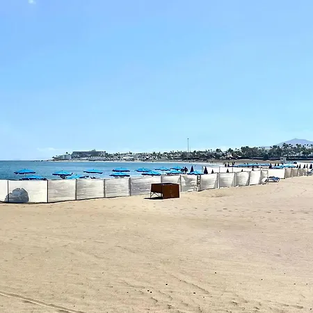 Ld 2 Bedrooms Apartment, 500m From The Beach, Swimming Pool